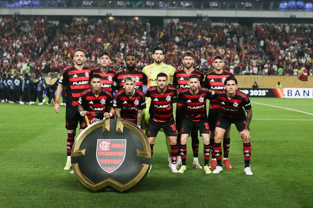 Flamengo Vence Espérance por 2 a 0 em Estreia Sólida no Mundial de Clubes