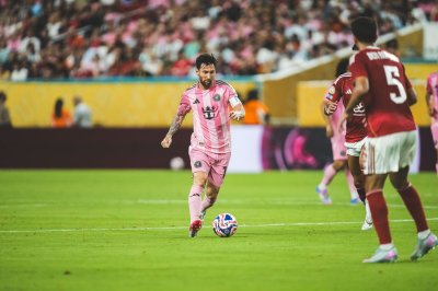 Mundial de Clubes 2025: Messi para na trave, goleiro herói salva Inter Miami e Al Ahly perde pênalti em empate sem gols